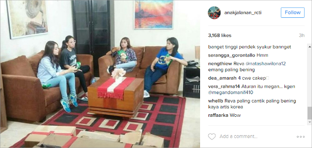 Fans 'AJ' Kangen Megan