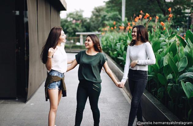 Foto Bareng Sahabat Tinggi Badan Aurel Jadi Sorotan