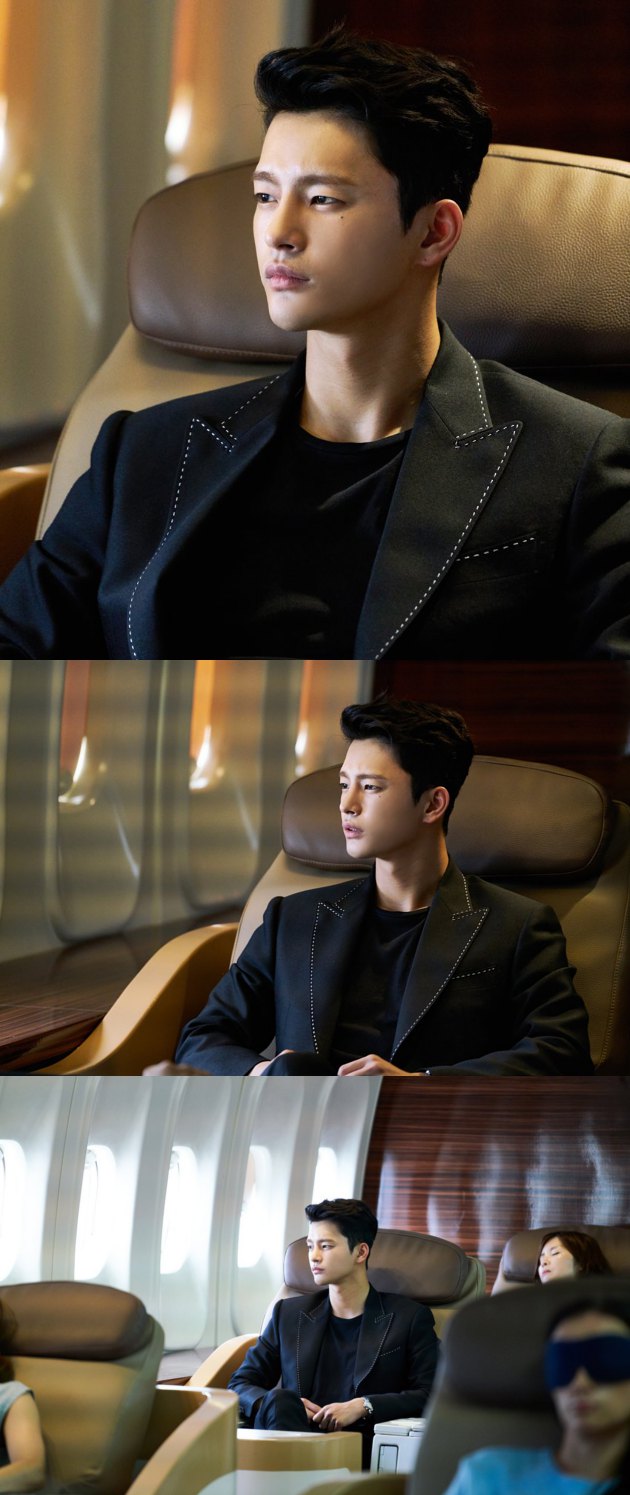 Begini Gantengnya Seo In Guk di 'Shopping King Louie'
