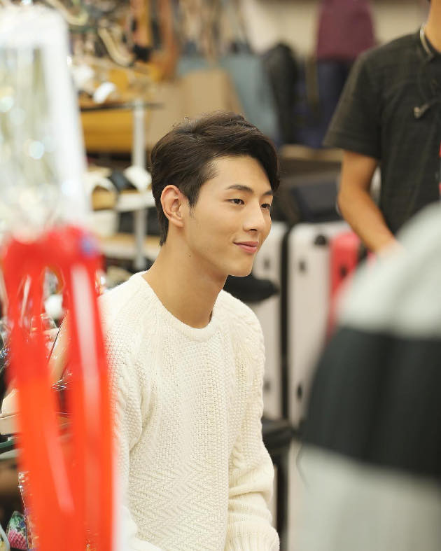 Ji Soo Balik Syuting 'Fantastic'