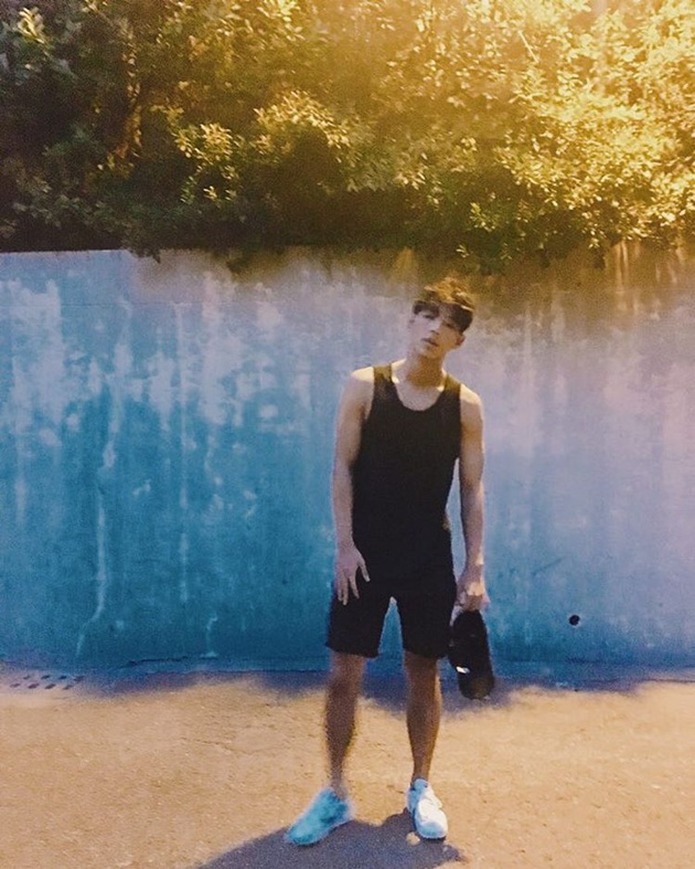Ji Soo Pamer Lengan Kekar di Instagram