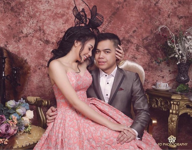 FOTO Kezia Karamoy Pamer Foto Prewedding Unik