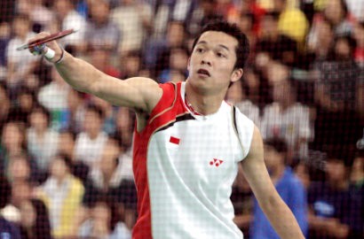 Taufik Hidayat Ditantang Wing Ki Wong di Semifinal Canada Open 2011