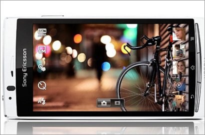 Ponsel Baru Sony Ericsson Hasilkan Foto 3D