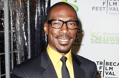 Eddie Murphy Jadi Kandidat Kuat Host Oscar ke-84