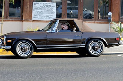 Mobil Klasik John Travolta Seharga USD 100 Ribu Dicuri
