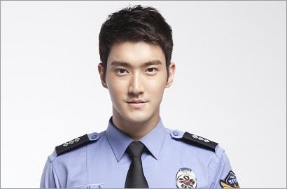 Choi Siwon Ingin Fokus Akting Serial 'Poseidon'