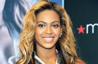 Beyonce Knowles Akan Melahirkan Februari 2012