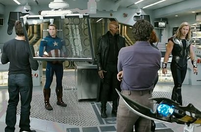 Samuel L. Jackson Kumpulkan Superhero di Trailer Perdana 'The Avengers'