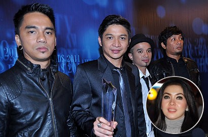 Ungu Duet Bareng Syahrini di Konser