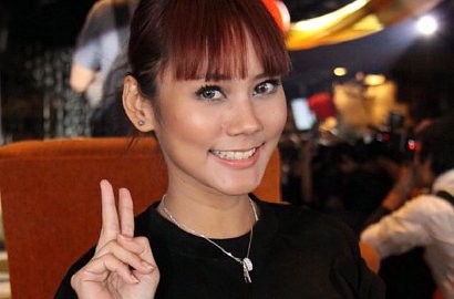 Anita Hara Akui Punya Ratusan Foto Mesum