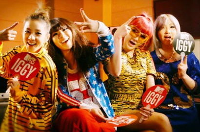 2NE1 Sabet Gelar 'Band Baru Terbaik di Dunia 2011' Versi MTV