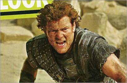 Aksi Perdana Sam Worthington di Foto 'Wrath of the Titans'