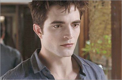 Robert Pattinson Ketakutan Gendong Bayi di 'Breaking Dawn Part II'