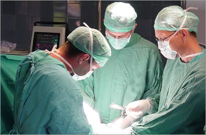 Perut Nenek Berusia 74 Tahun Hilang Gara-Gara Salah Diagnosa