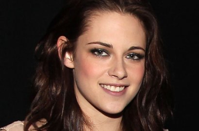 Kristen Stewart Dinobatkan Jadi Aktris Hollywood Paling Menguntungkan