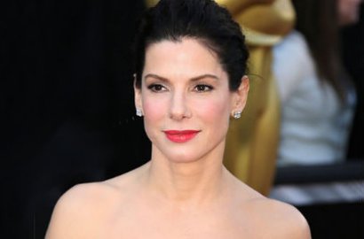Sandra Bullock Dianggap Plin-Plan Karena Tak Jadi Berhenti Akting