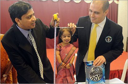 Gadis India Sabet Gelar Wanita Terkecil di Dunia dari Guinness World Records