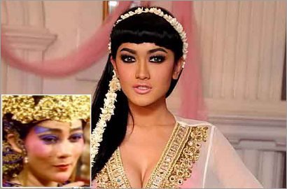 Julia Perez Dituntut Lakukan 9 Ritual untuk Jadi Titisan Suzanna