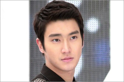 Choi Siwon Dipermalukan Seorang Aktor Senior?