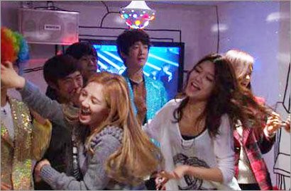 SNSD Karaoke Lagu Wonder Girls di 'SNSD and Dangerous Boys'