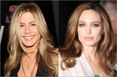 Jennifer Aniston dan  Angelina Jolie Bersamaan Diisukan Hamil