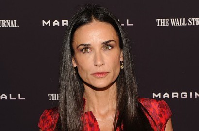 Demi Moore Masuk Rumah Sakit Karena Kelelahan