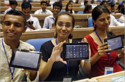 India dan Indonesia Akan Kerjasama Produksi Tablet Murah
