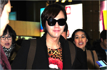 Fans Jepang Kecewa Jang Geun-suk Palsukan Tinggi Badan