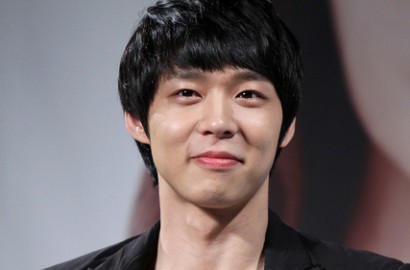 Micky Yoochun JYJ Bantah Punya Foto Telanjang
