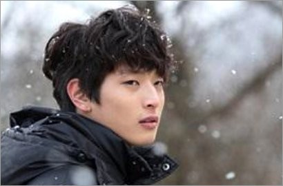Jinwoon 2AM Syuting 'Dream High 2' di Tengah Salju
