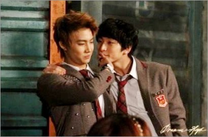 Jinwoon 2AM Ingin Cium JB di 'Dream High 2'?