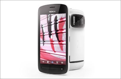 Nokia 808 PureView Andalkan Kamera 41 Megapiksel