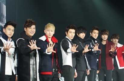 Ada Penonton Khusus di Konser 'Super Show ' Super Junior di Paris