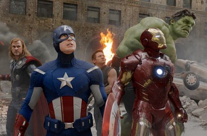 Tampilkan Daerah Kumuh India, 'The Avengers' Tuai Protes
