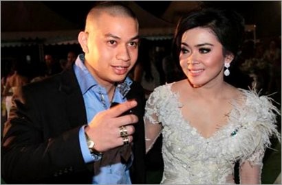 Pacar Syahrini Dirumorkan Bukan dari Malaysia