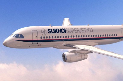 Tim SAR Lihat Puing Sukhoi di Tebing Gunung Salak