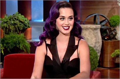 Katy Perry Masukkan Kisah Perceraian di Film Barunya