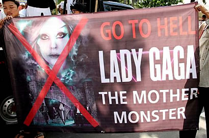 Konser Lady GaGa di Indonesia Resmi Batal