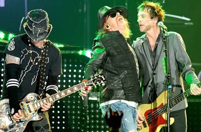 Konser Telat 1 Jam, Guns N' Roses Ditinggal Penonton
