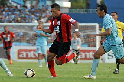 Persipura Bantai PSAP Sigli 7-1 di ISL 2011-2012
