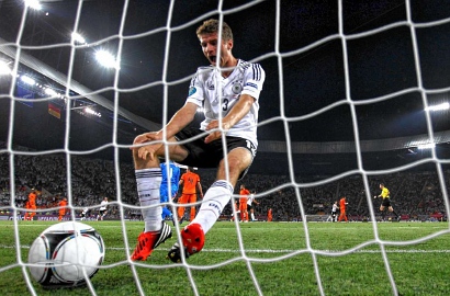 2 Gol Mario Gomez Antarkan Jerman Dekati Perempat Final Euro 2012