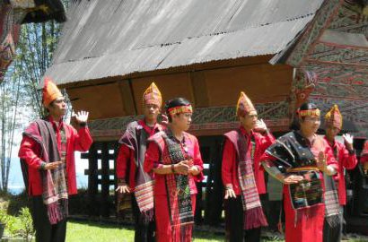 Kemendikbud Janji Selidiki Klaim Tor-tor Oleh Malaysia