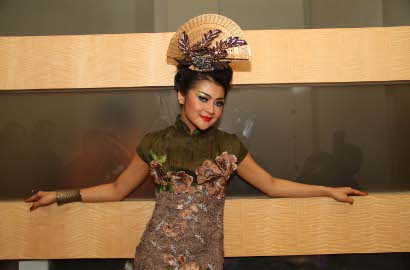 Indah Dewi Pertiwi Diterpa Isu Foto Seksi
