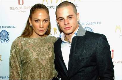 Jennifer Lopez Diperingatkan untuk Tidak Percayai Casper Smart