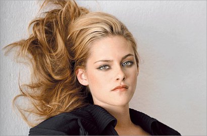 Kristen Stewart: Aku Akan Tampil Seperti Bintang Porno di Film Baru