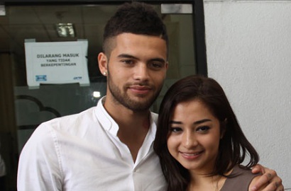 Diego Michiels dan Nikita Willy Kencan di Tiger Island