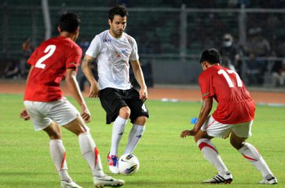 Imbang 1-1, Cesc Fabregas Ingin Lawan Indonesia di Piala Dunia