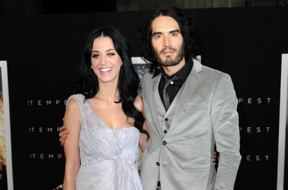 Katy Perry Resmi Jadi Mantan Istri Russell Brand