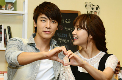 Donghae SuJu Gugup Jadi Bintang Utama Serial 'Panda and Hedgehog'